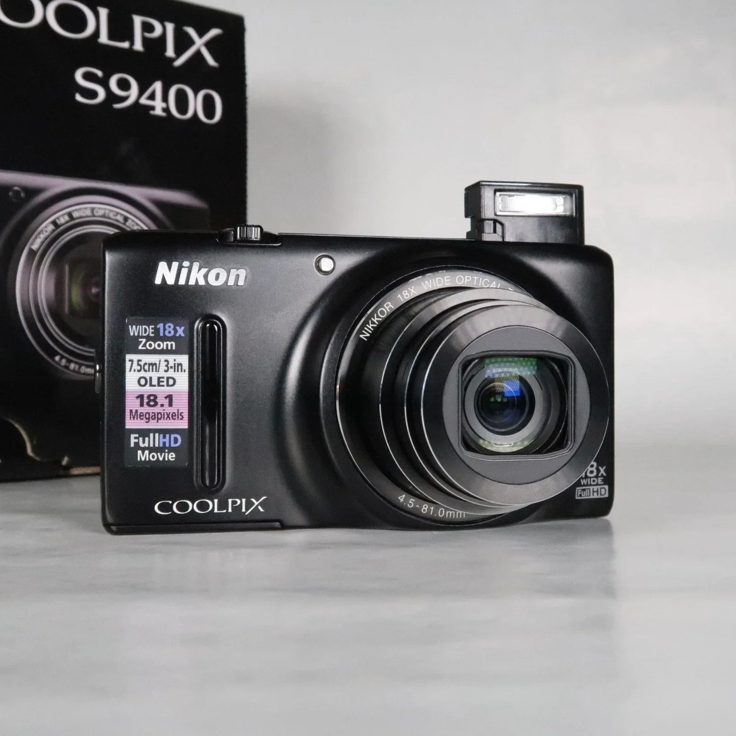 NIKON Coolpix S9400 Digital Camera Black 18.1 MP 18x, Case, SD Card, Boxed