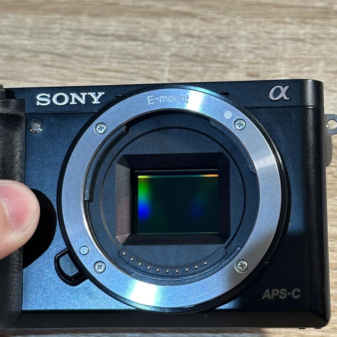 Sony A6000 digital mirrorless camera