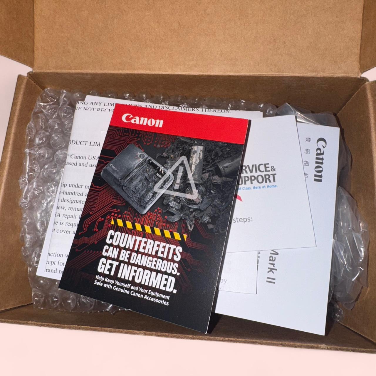 Canon G7X Mark II black digital camera