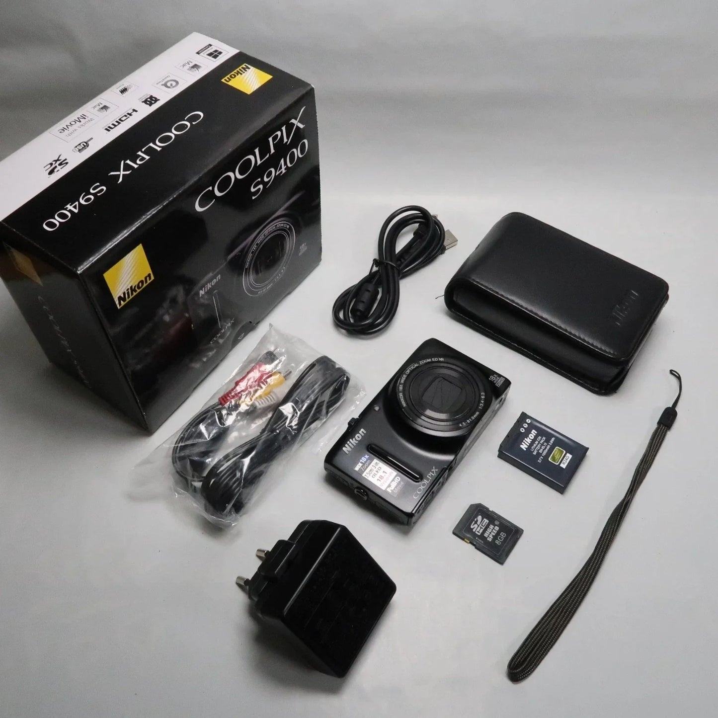 NIKON Coolpix S9400 Digital Camera Black 18.1 MP 18x, Case, SD Card, Boxed