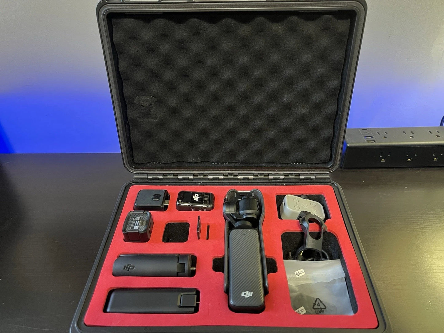 DJI Osmo Pocket 3 Creator Combo Kit + EXTRAS + 256GB SD Card