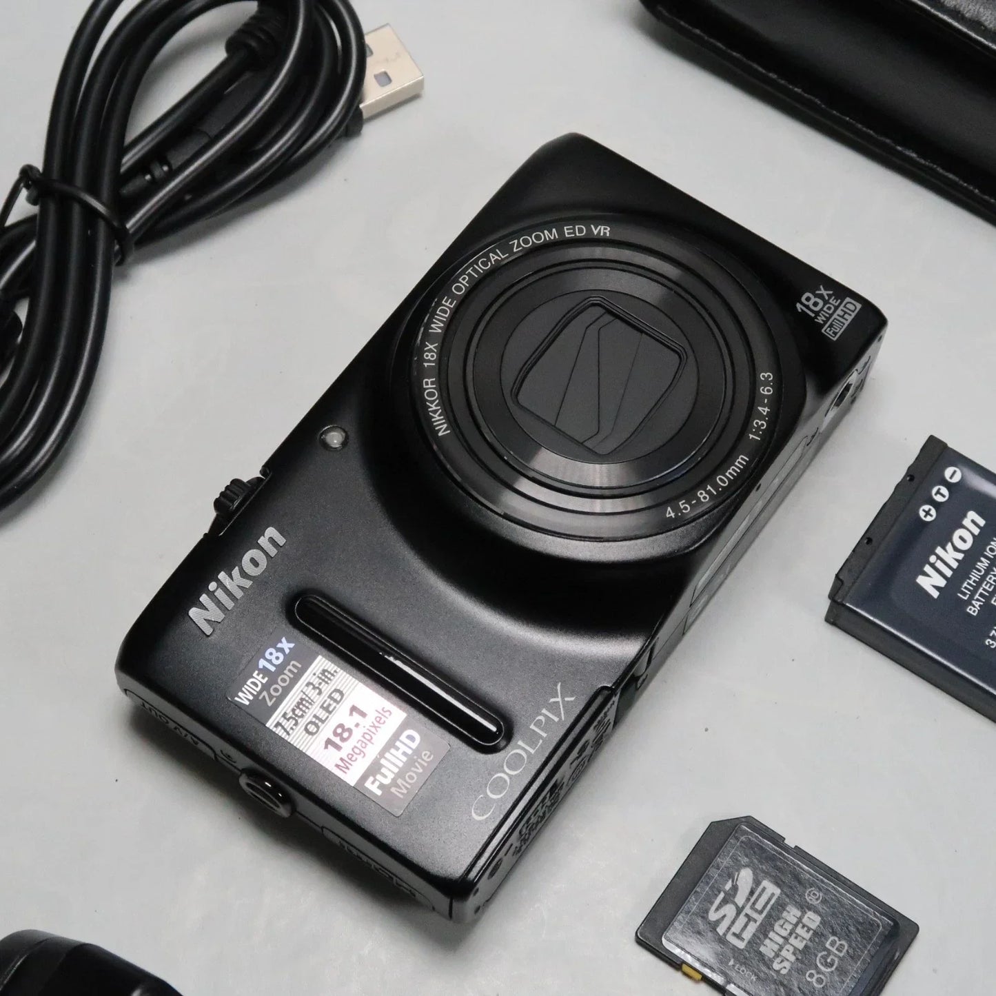 NIKON Coolpix S9400 Digital Camera Black 18.1 MP 18x, Case, SD Card, Boxed